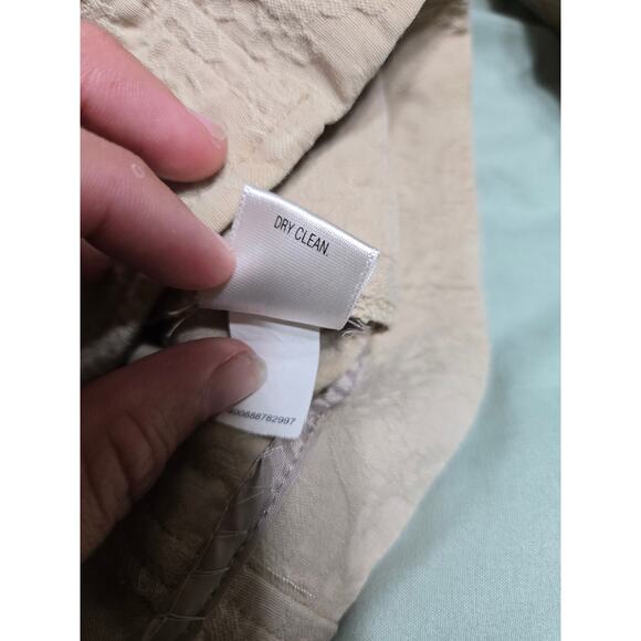 Croft and barrow size 6 women's tan printed blazer - Picture 7 of 9